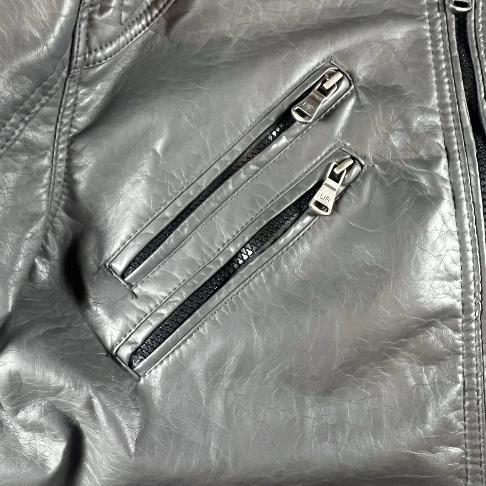 Urban Republic Men's Faux Leather Moto‎ Jacket Gray Quilted Size L